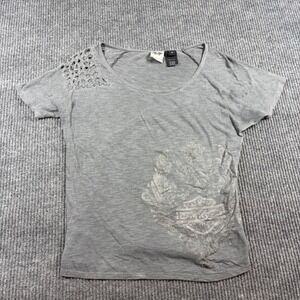 Harley Davidson‎ Shirt Women's M Gray Short Sleeve Graphic Crochet Shoulder